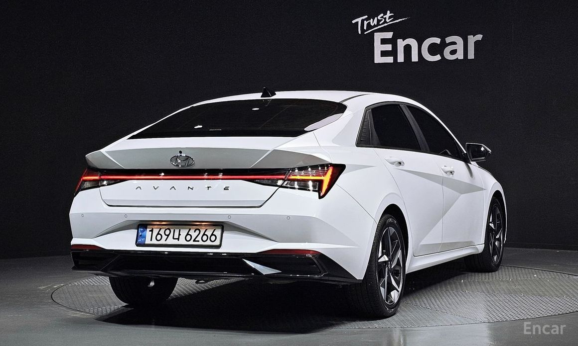  Hyundai AVANTE