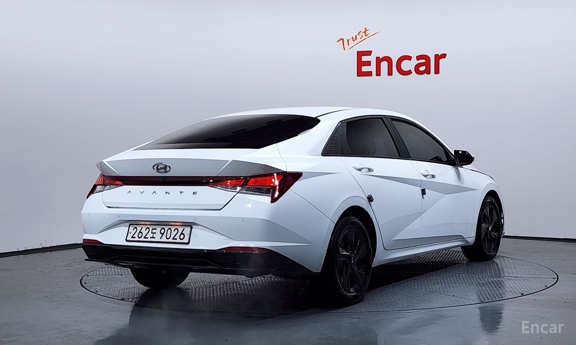  Hyundai AVANTE