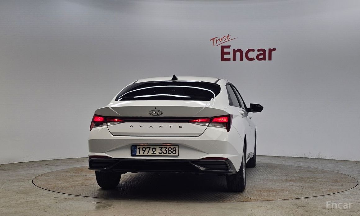  Hyundai AVANTE