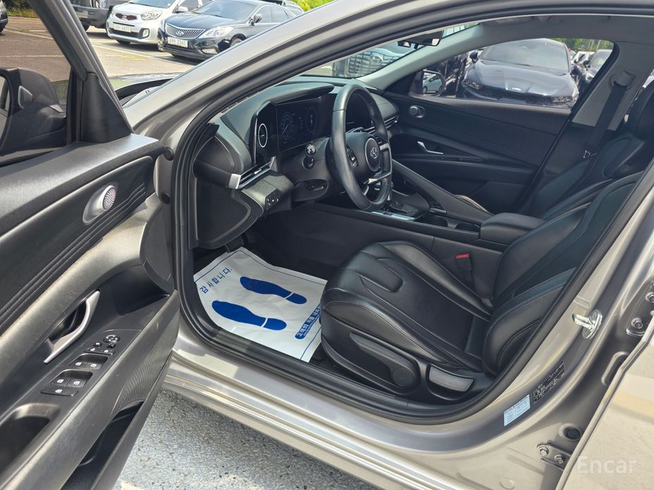  Hyundai AVANTE