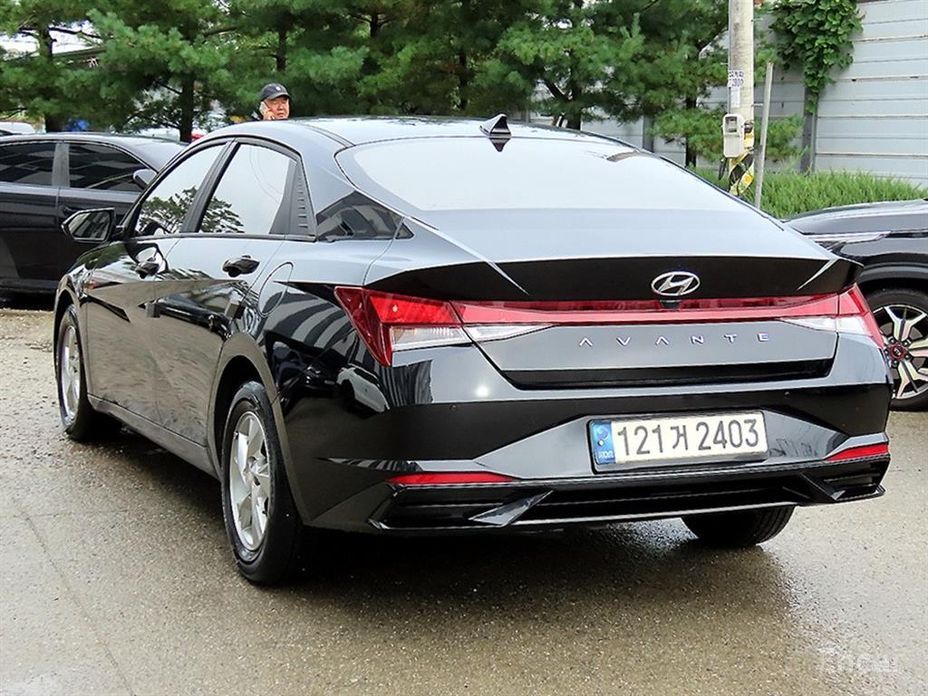  Hyundai AVANTE
