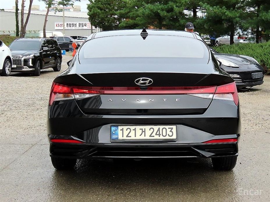  Hyundai AVANTE