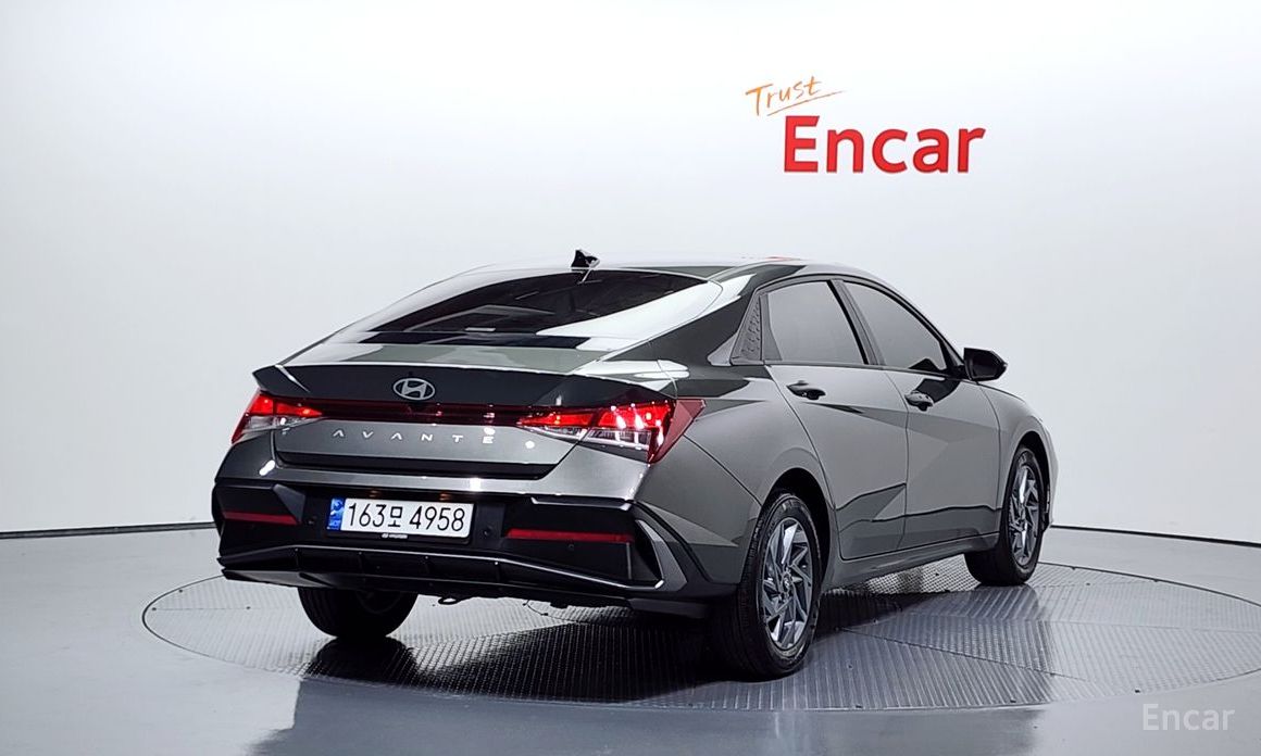  Hyundai AVANTE