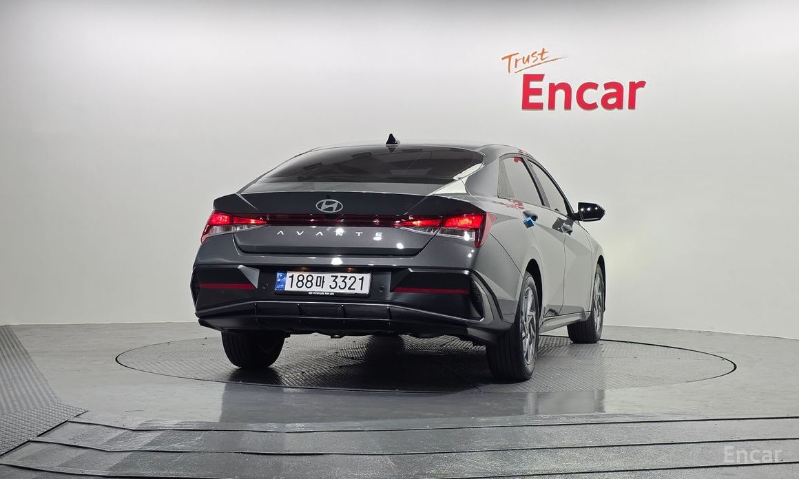  Hyundai AVANTE