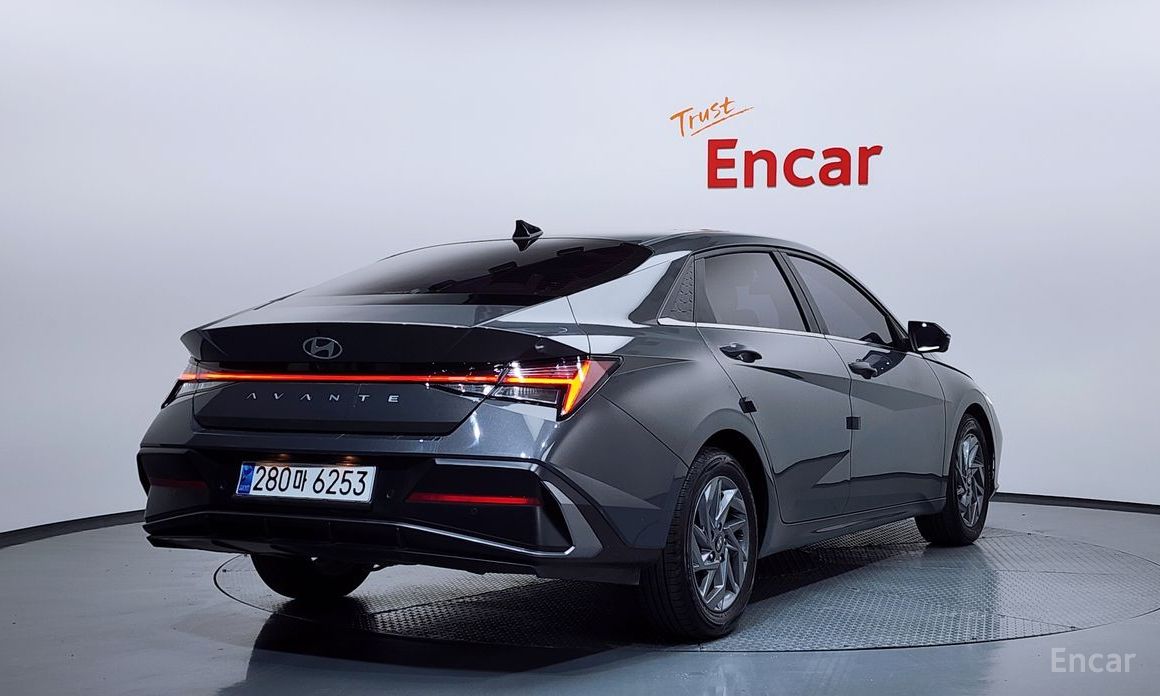  Hyundai AVANTE