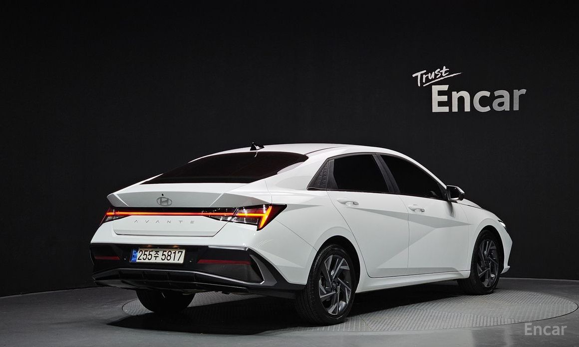  Hyundai AVANTE