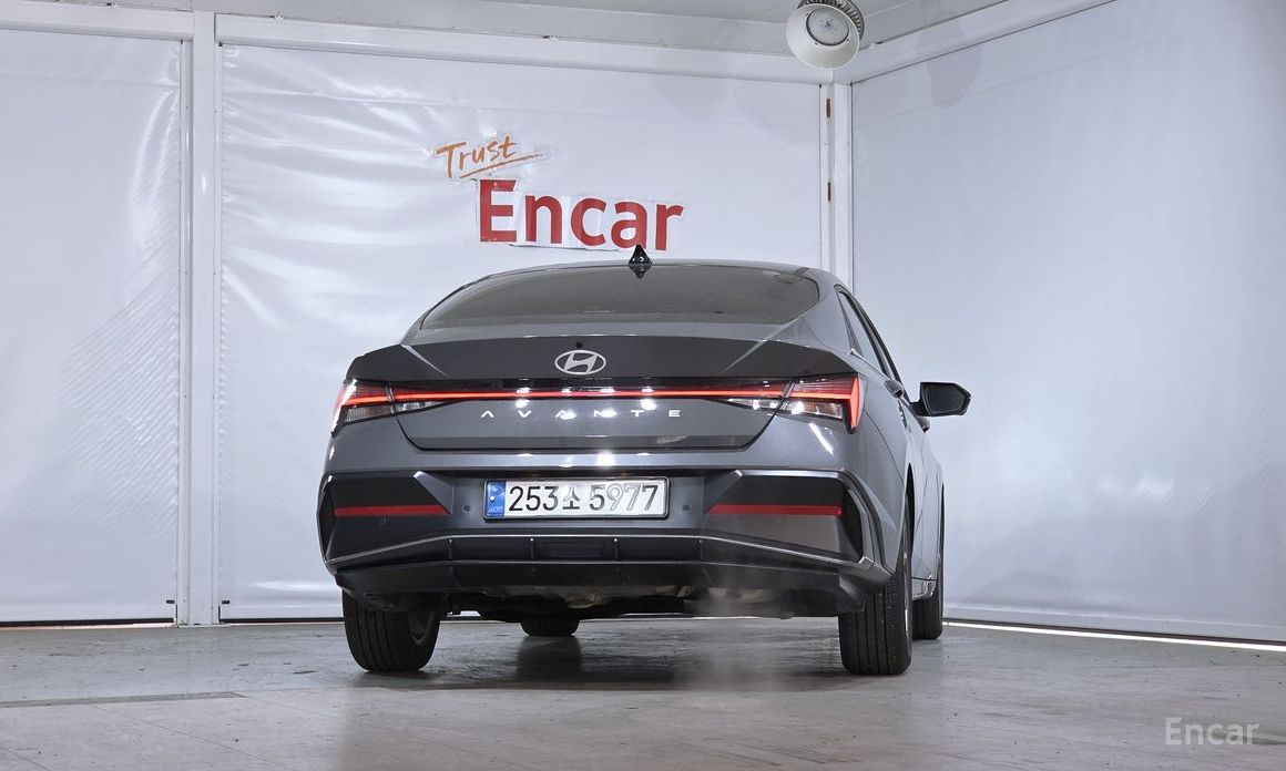  Hyundai AVANTE
