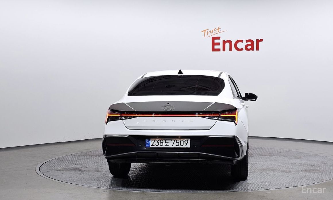  Hyundai AVANTE