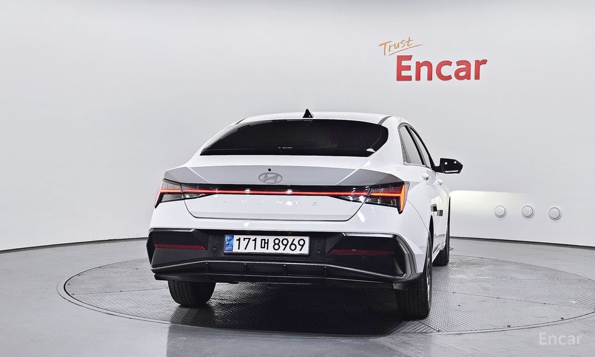  Hyundai AVANTE