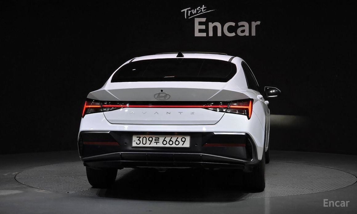  Hyundai AVANTE