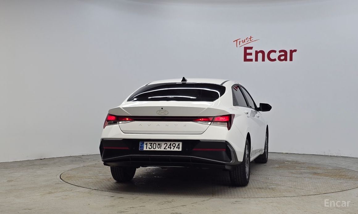  Hyundai AVANTE