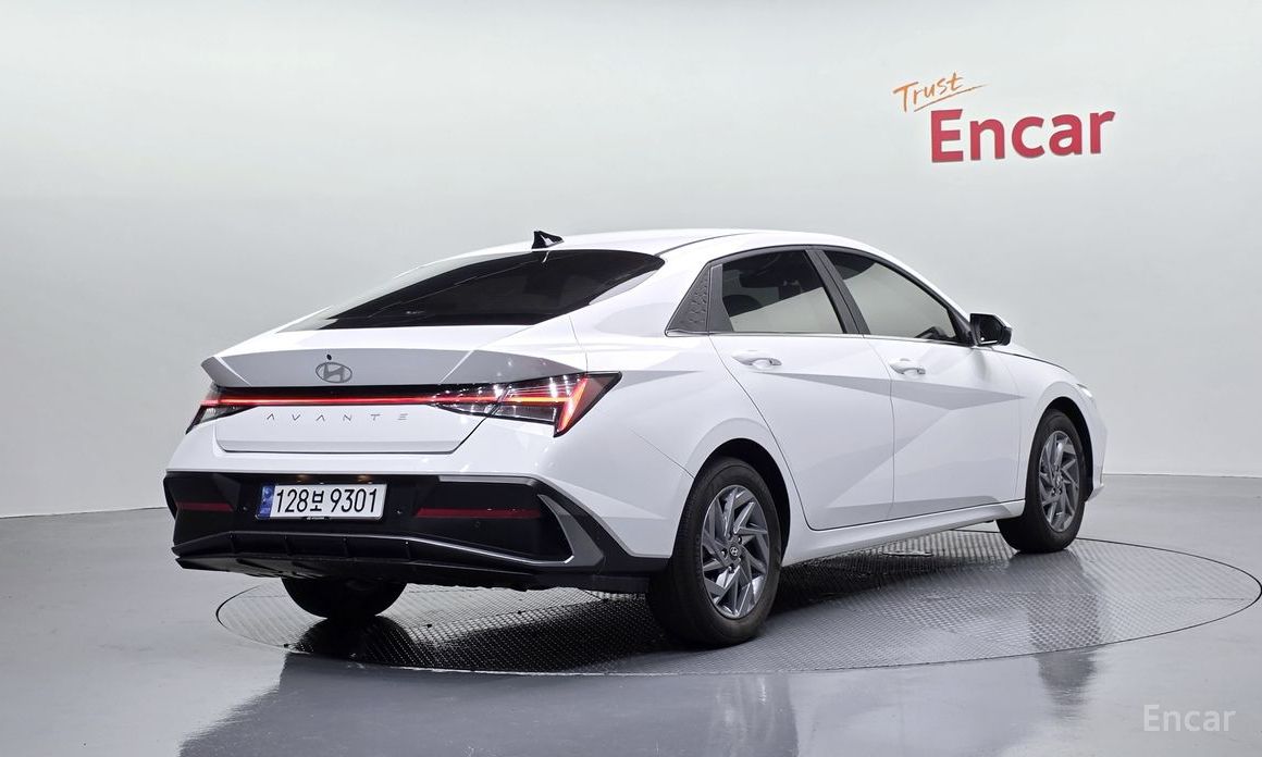  Hyundai AVANTE