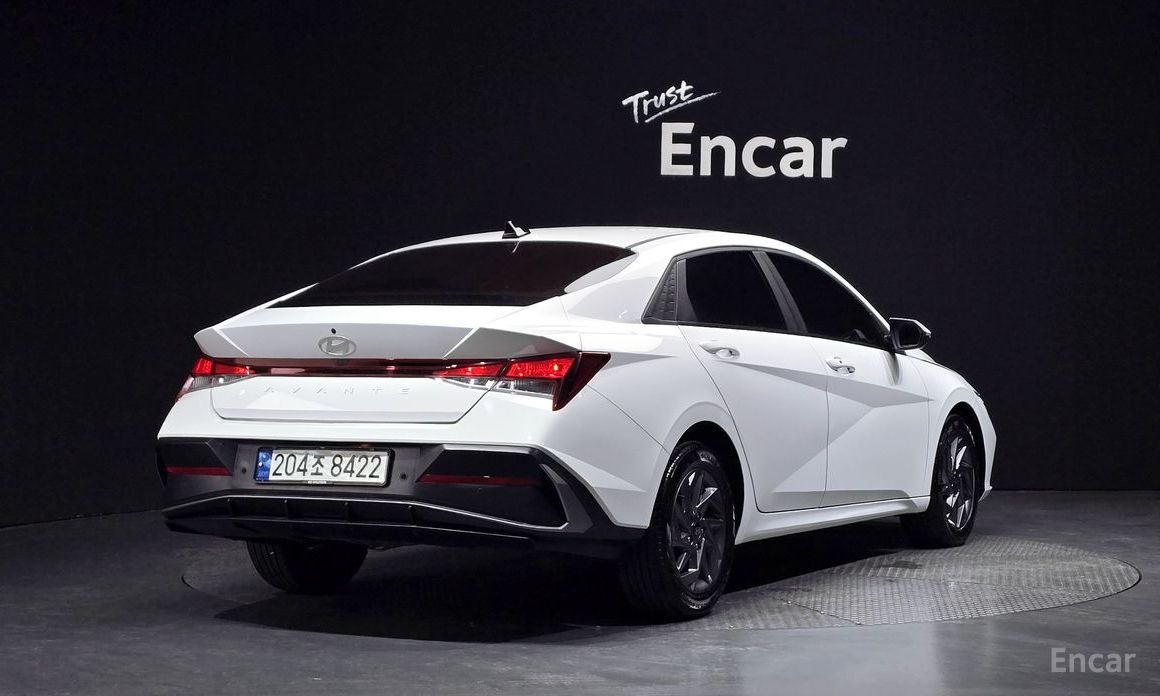  Hyundai AVANTE