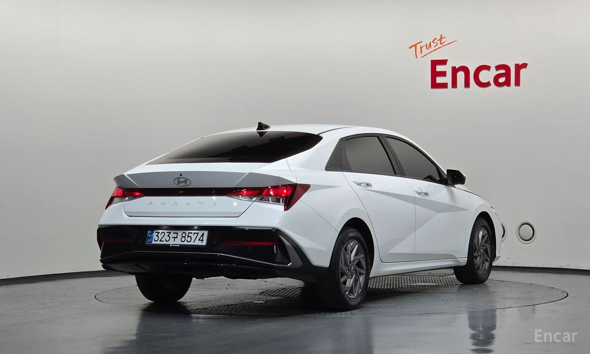  Hyundai AVANTE