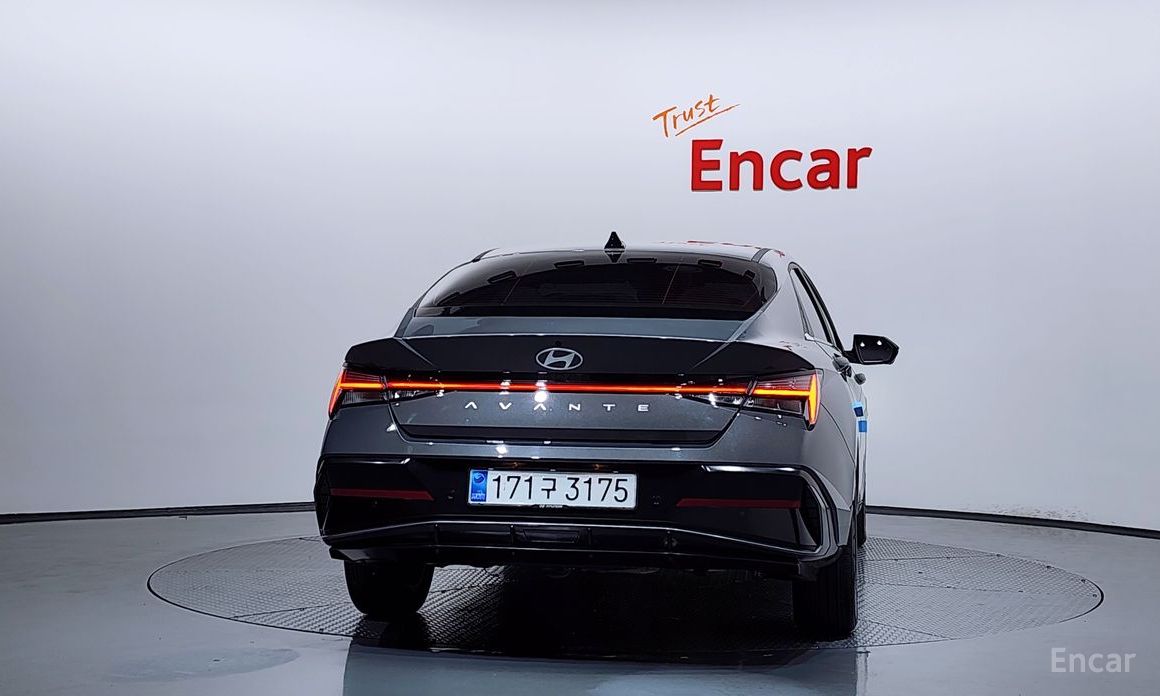  Hyundai AVANTE