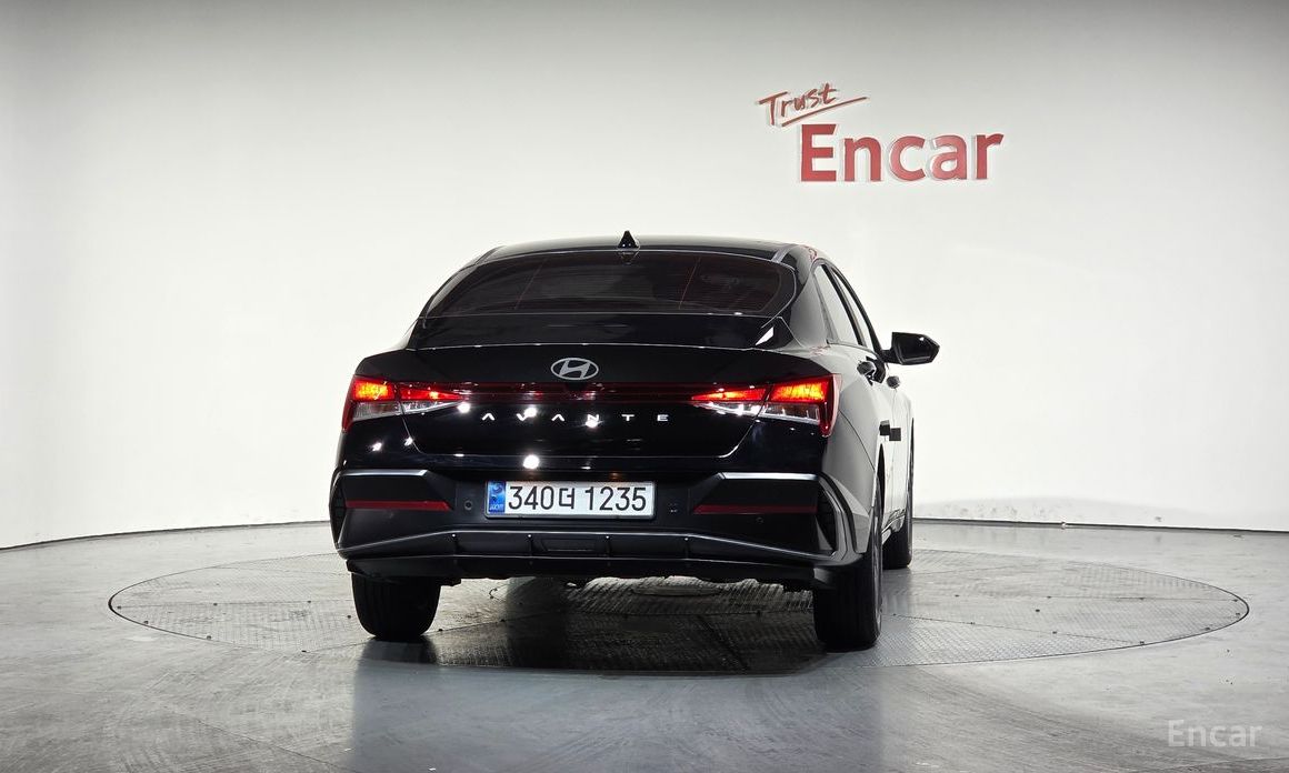  Hyundai AVANTE