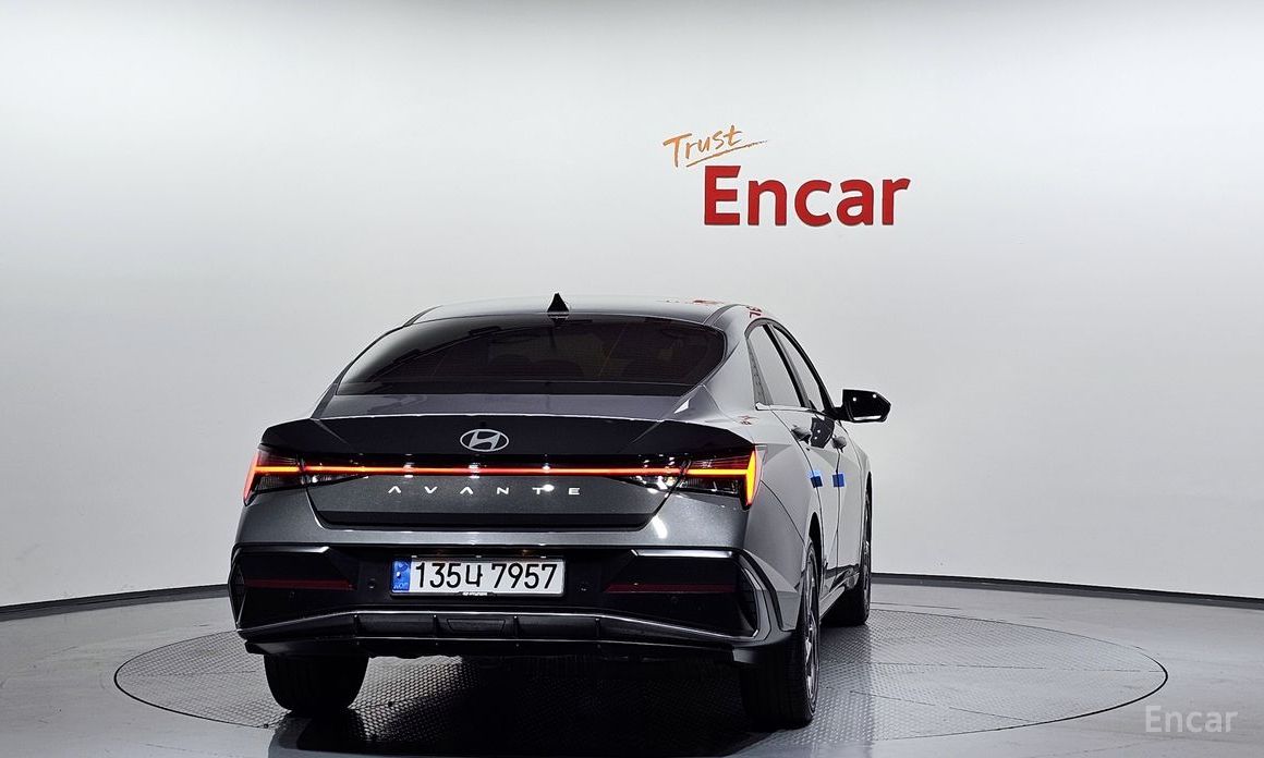  Hyundai AVANTE