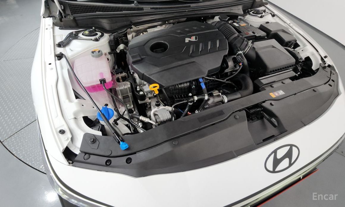  Hyundai AVANTE