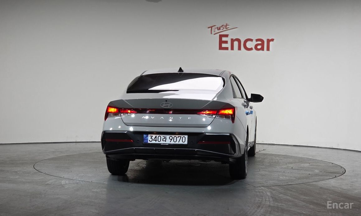  Hyundai AVANTE