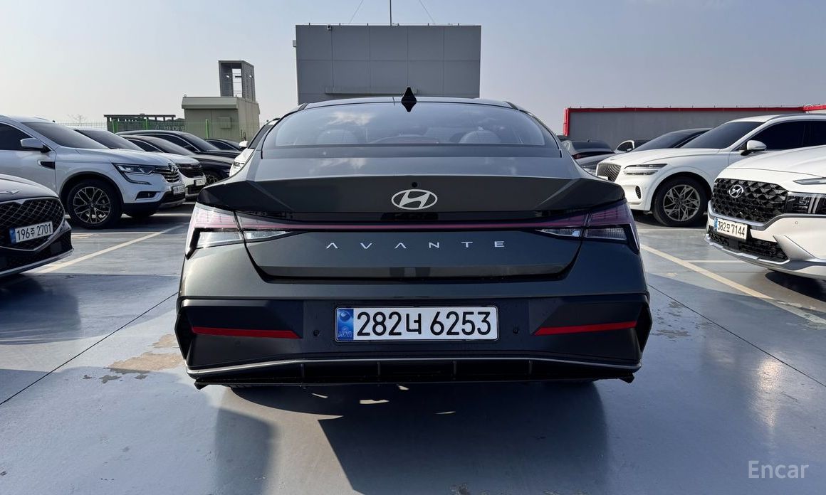  Hyundai AVANTE