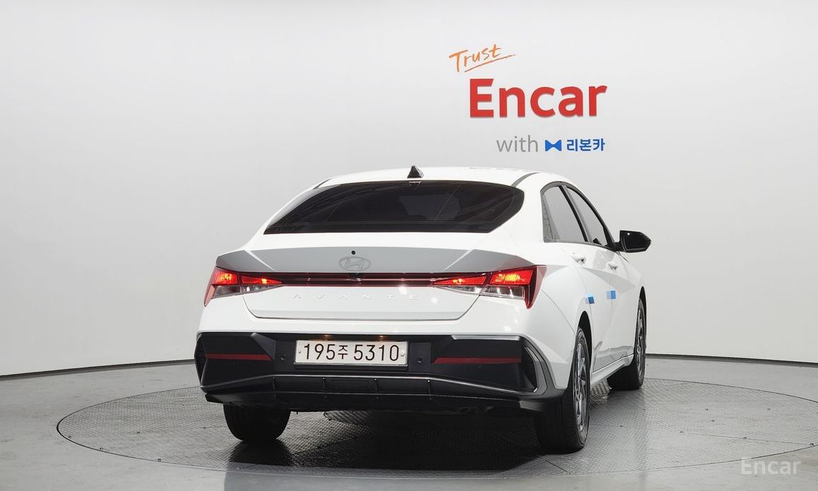  Hyundai AVANTE