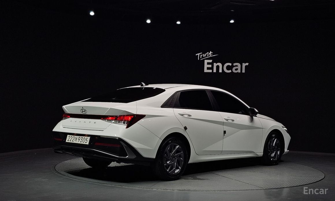  Hyundai AVANTE