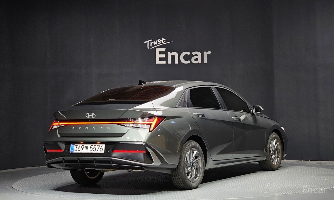  Hyundai AVANTE