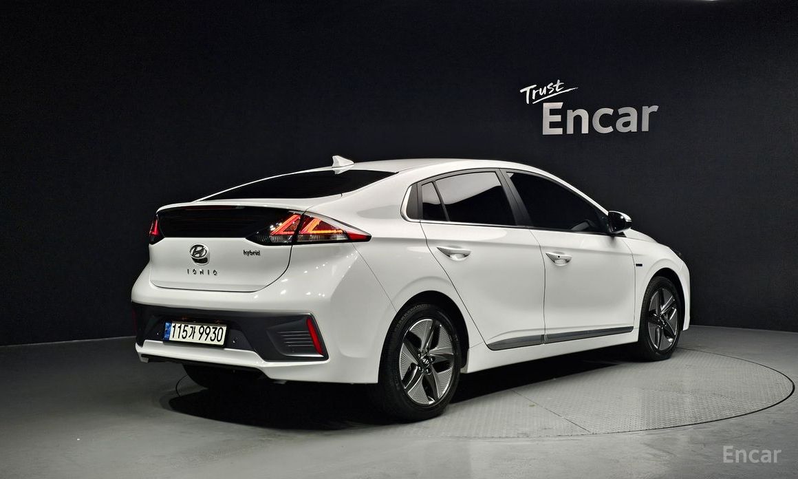  Hyundai Ioniq