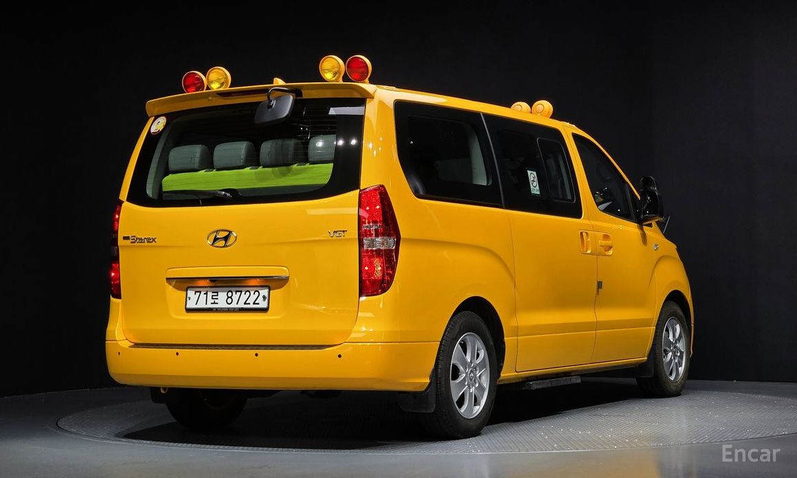  Hyundai Starex