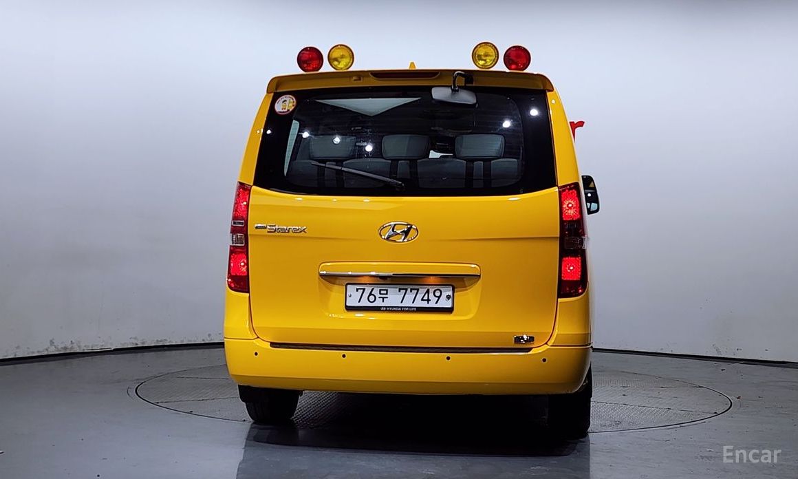  Hyundai Starex