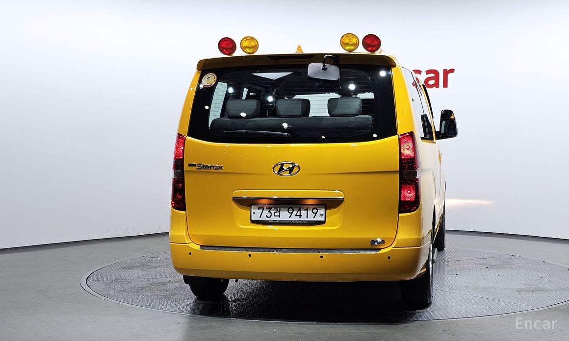  Hyundai Starex