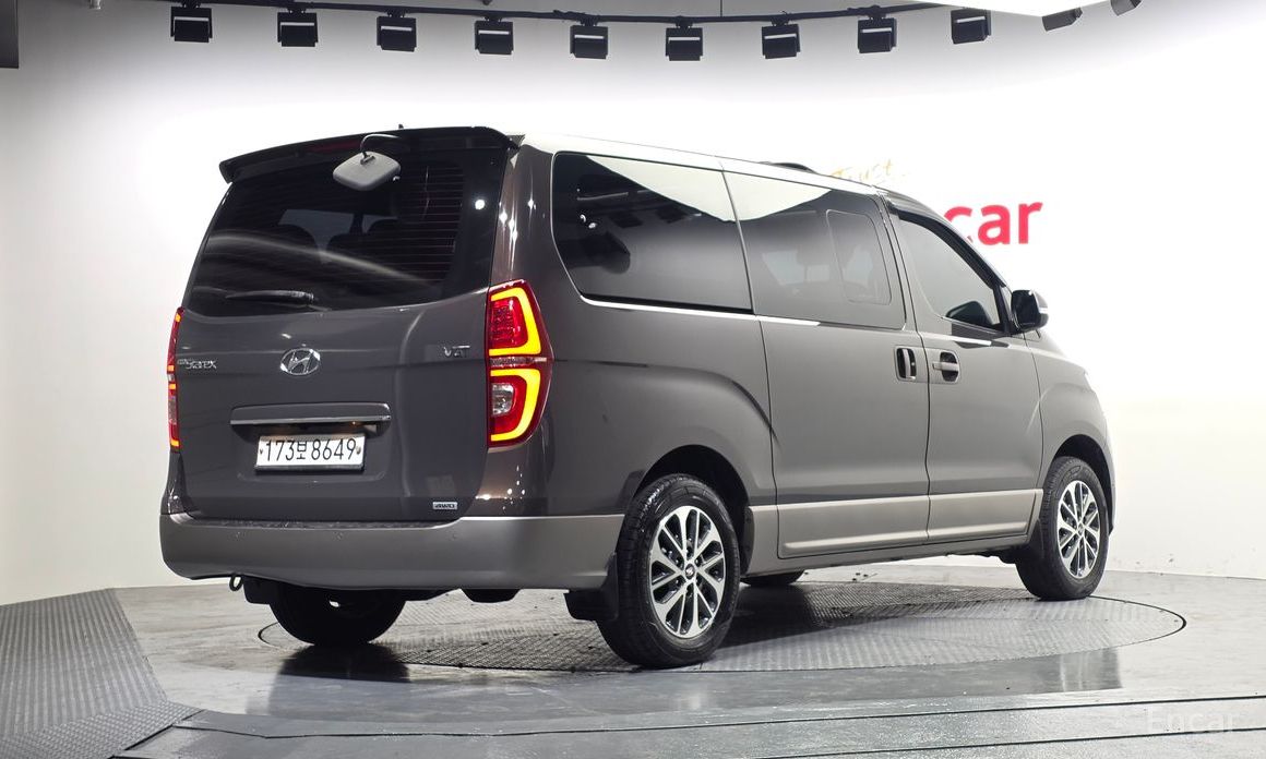  Hyundai Starex
