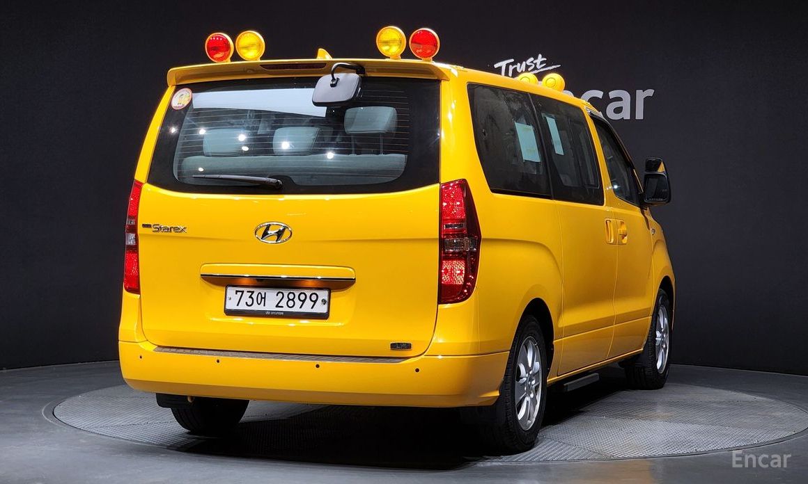  Hyundai Starex