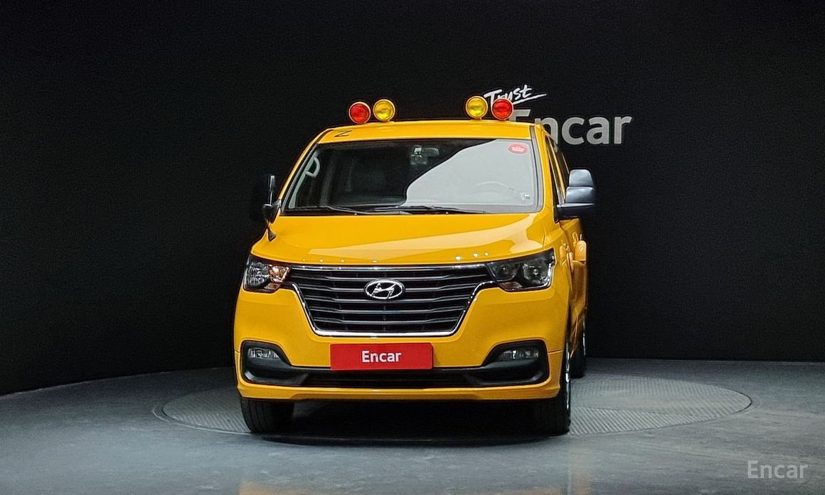  Hyundai Starex