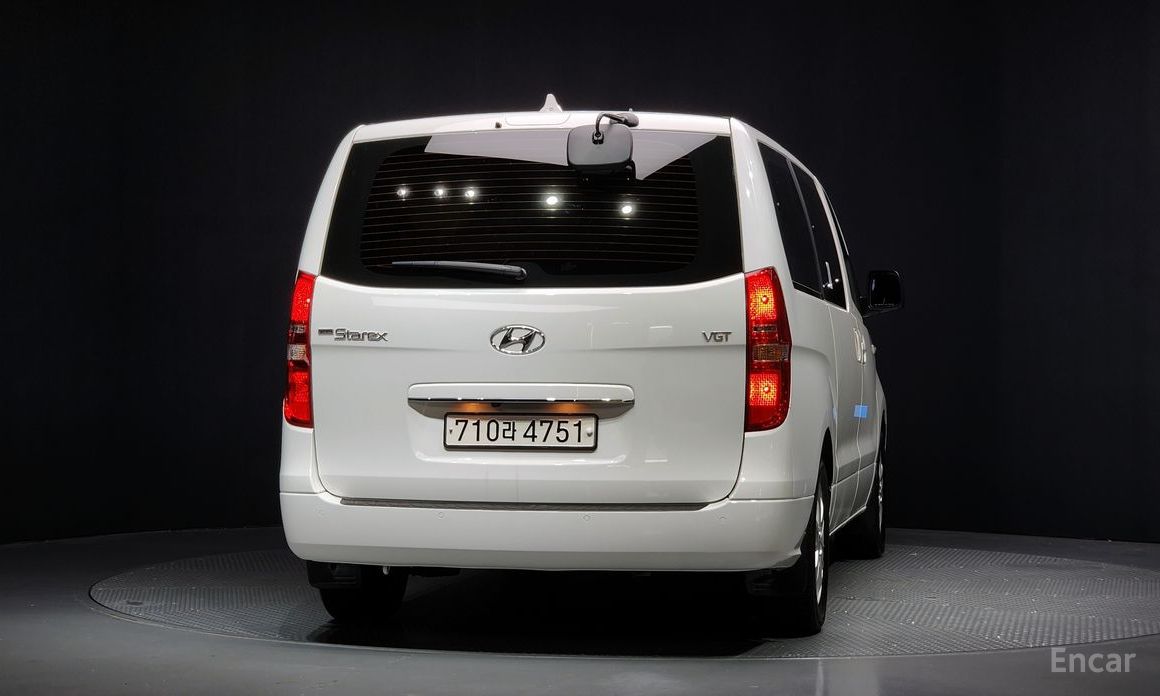  Hyundai Starex