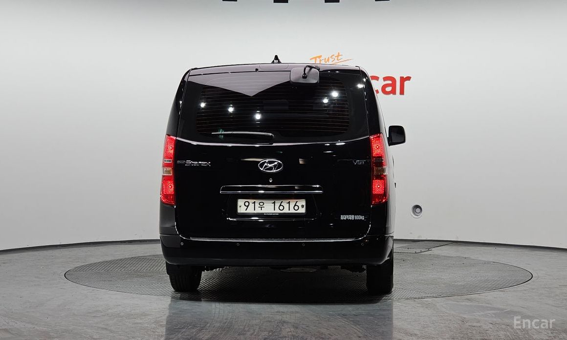  Hyundai Starex