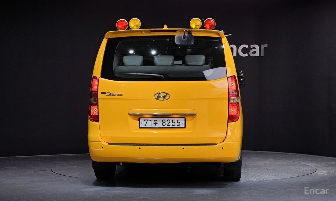  Hyundai Starex