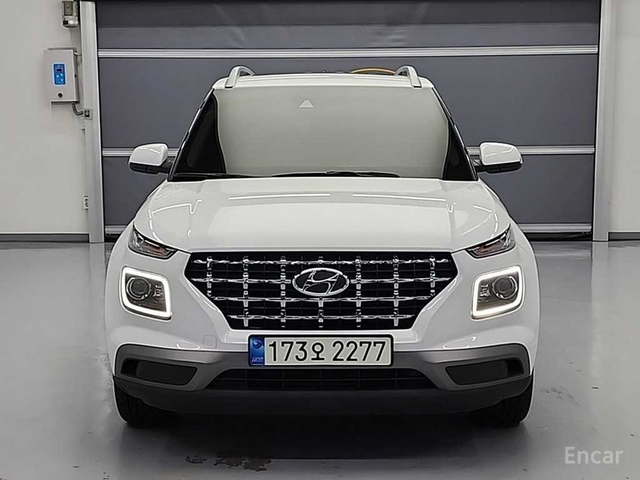  Hyundai Venue