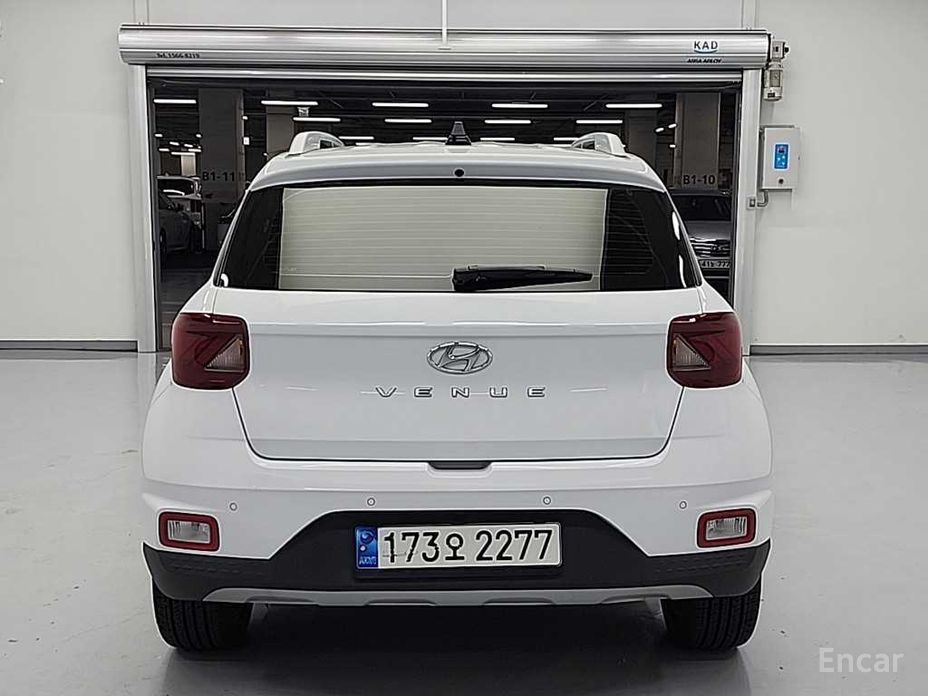  Hyundai Venue