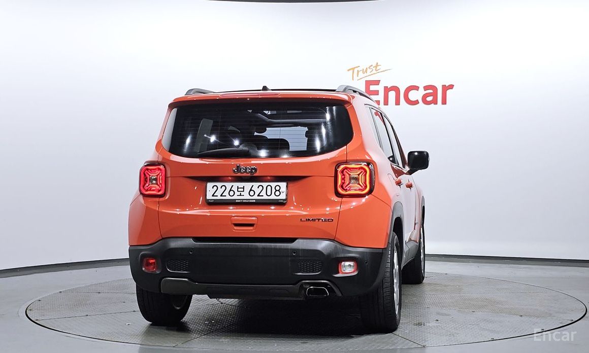  Jeep Renegade