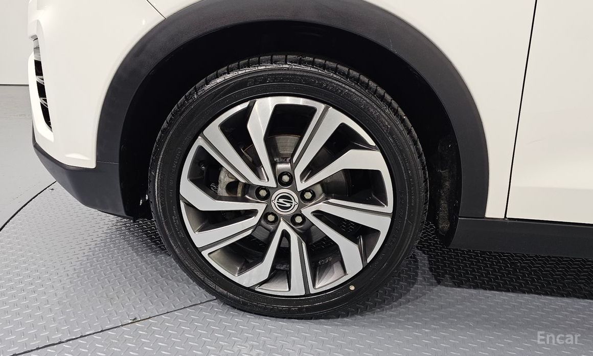  KG_Mobility_Ssangyong TIBOLI