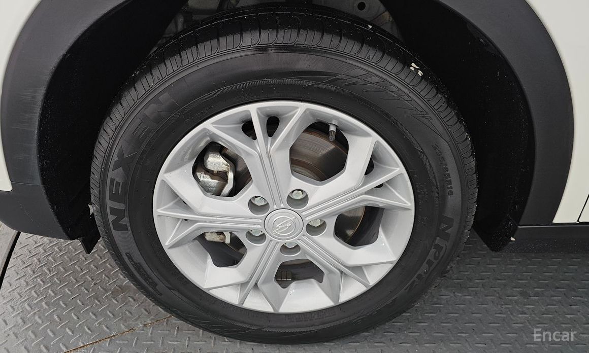  KG_Mobility_Ssangyong TIBOLI