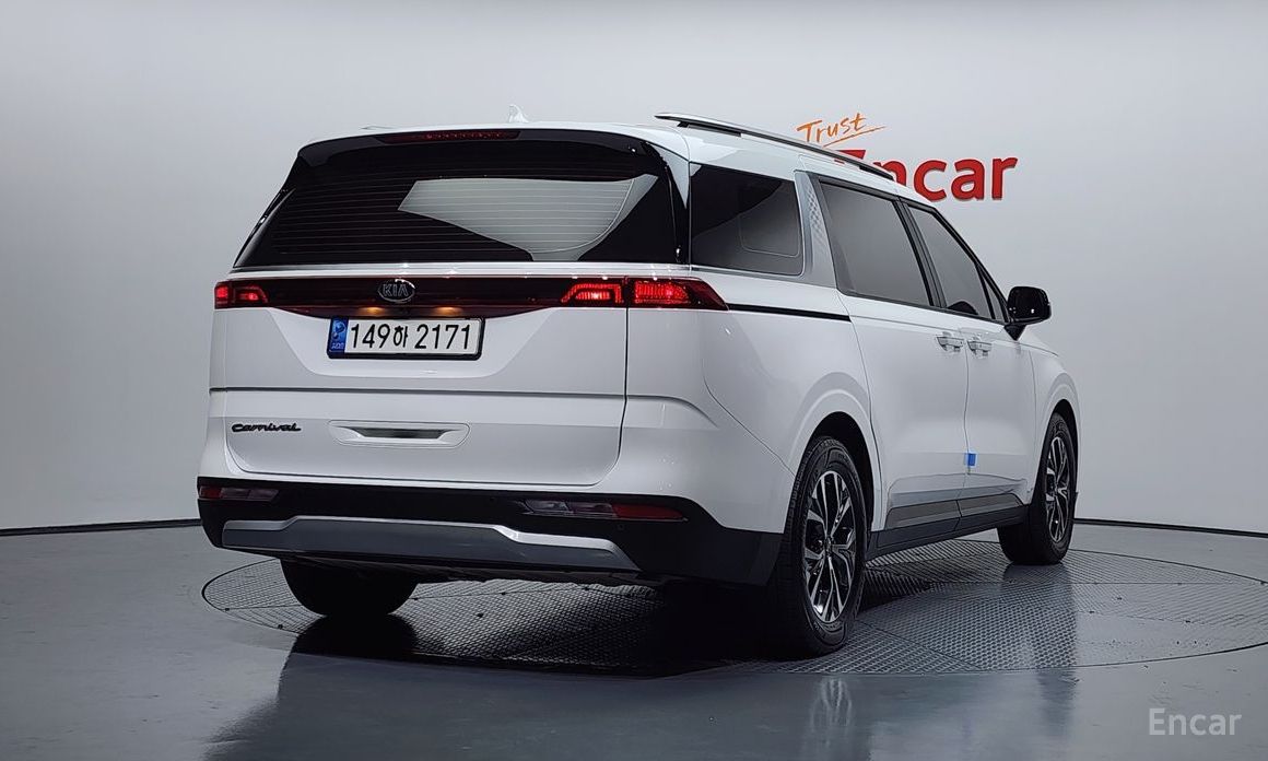  Kia Canival