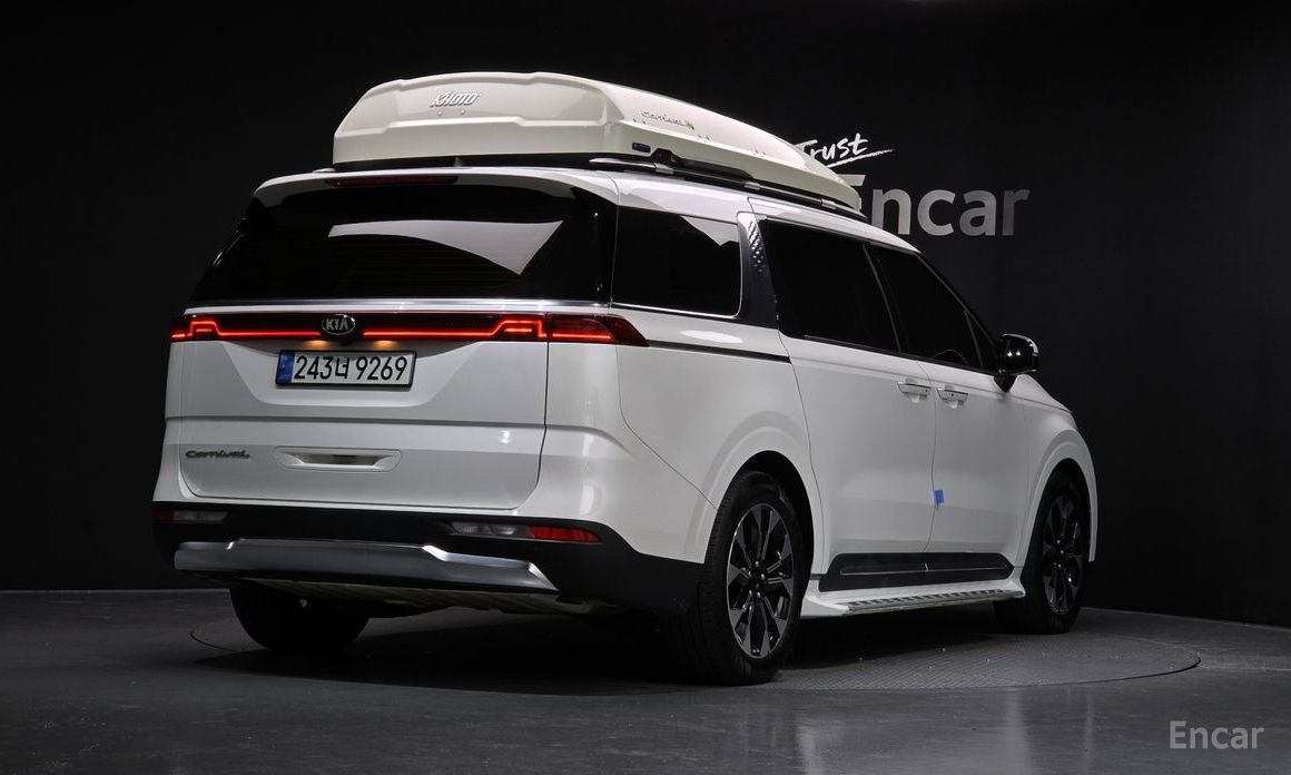  Kia Canival