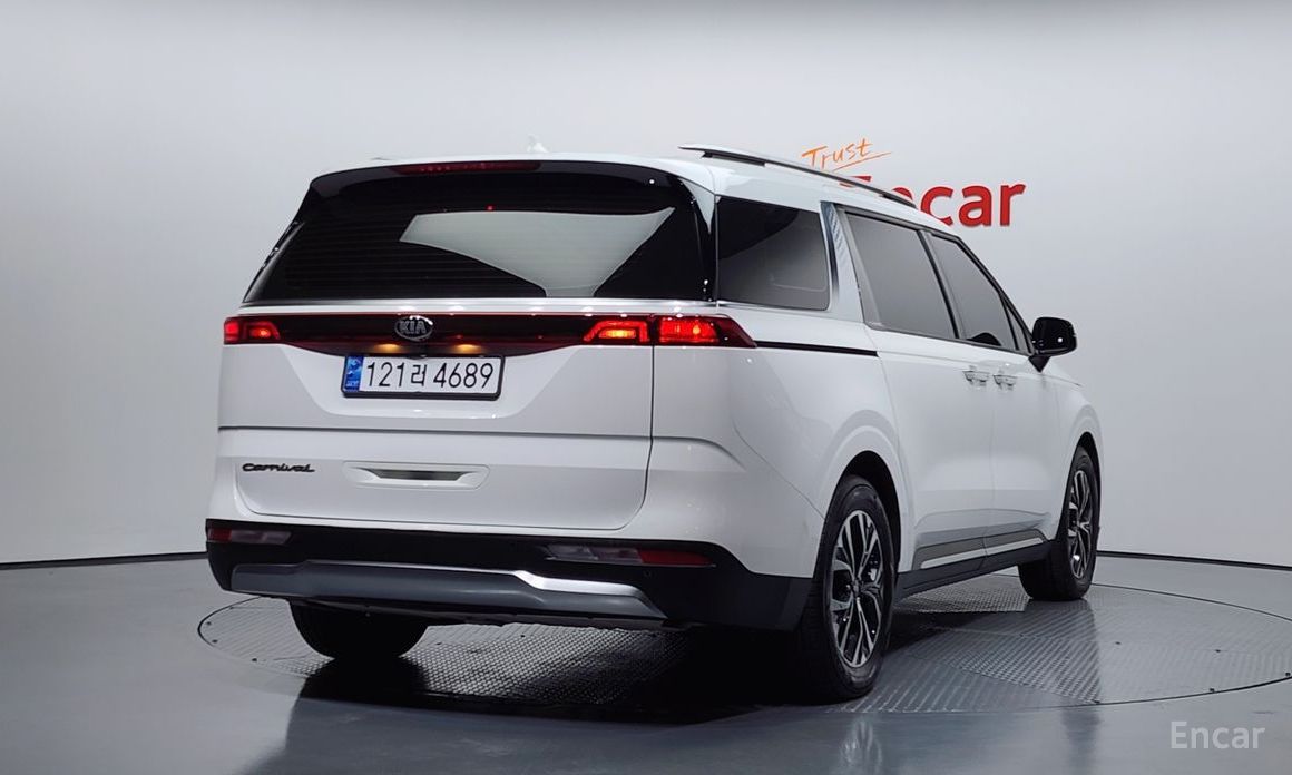  Kia Canival