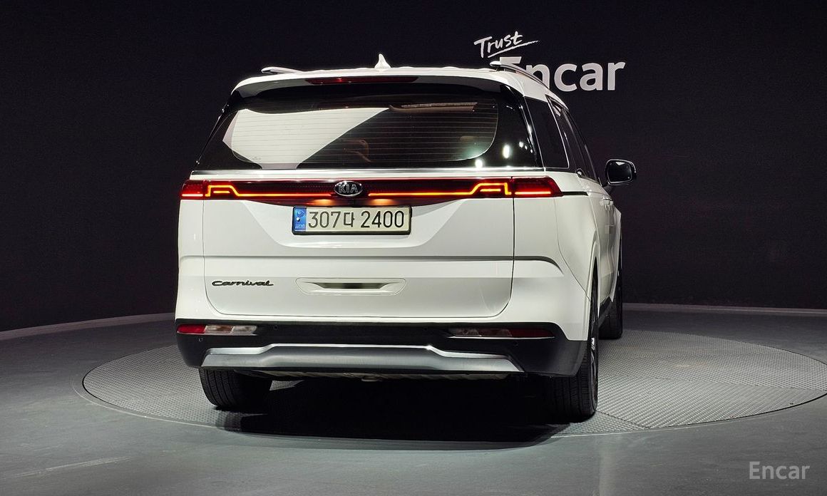  Kia Canival