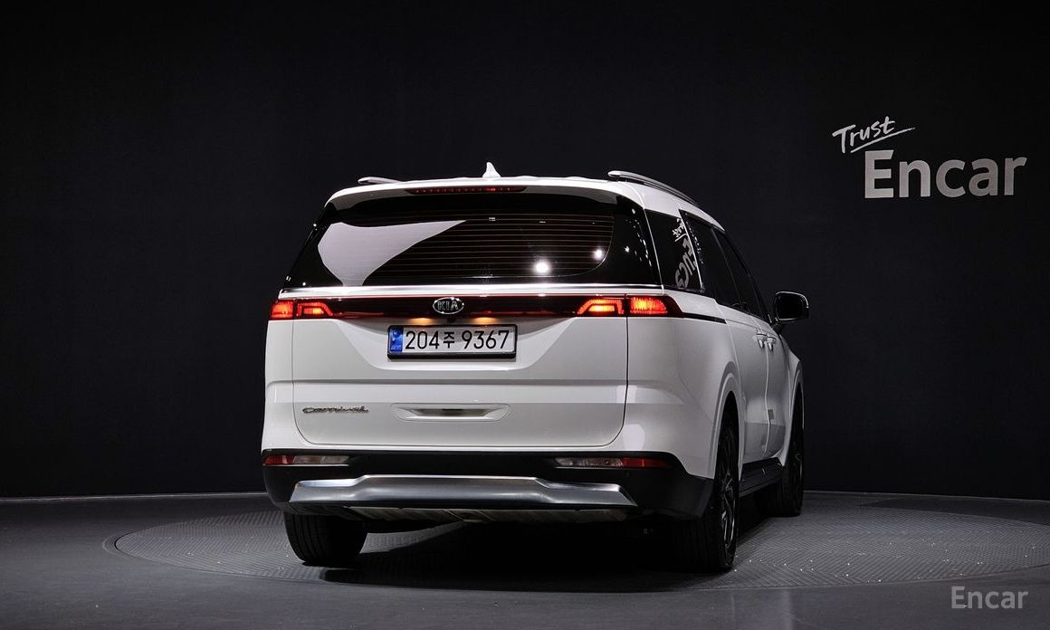  Kia Canival