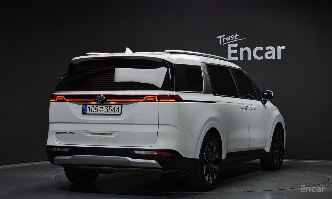  Kia Canival