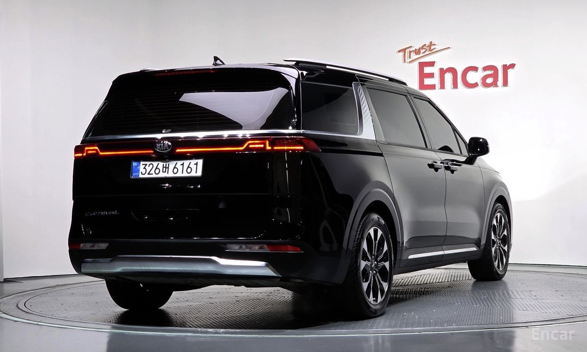  Kia Canival