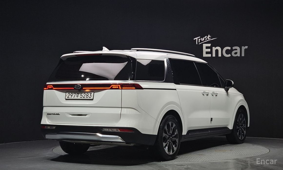  Kia Canival